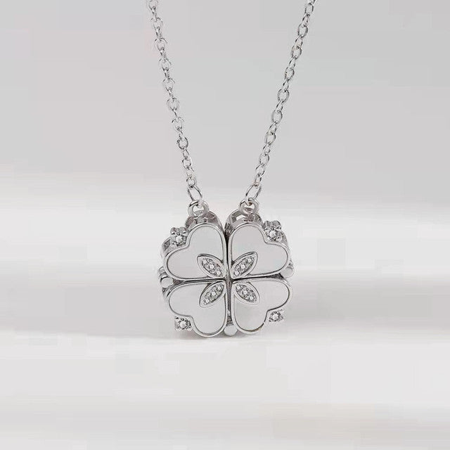 Clover Pendant Necklace